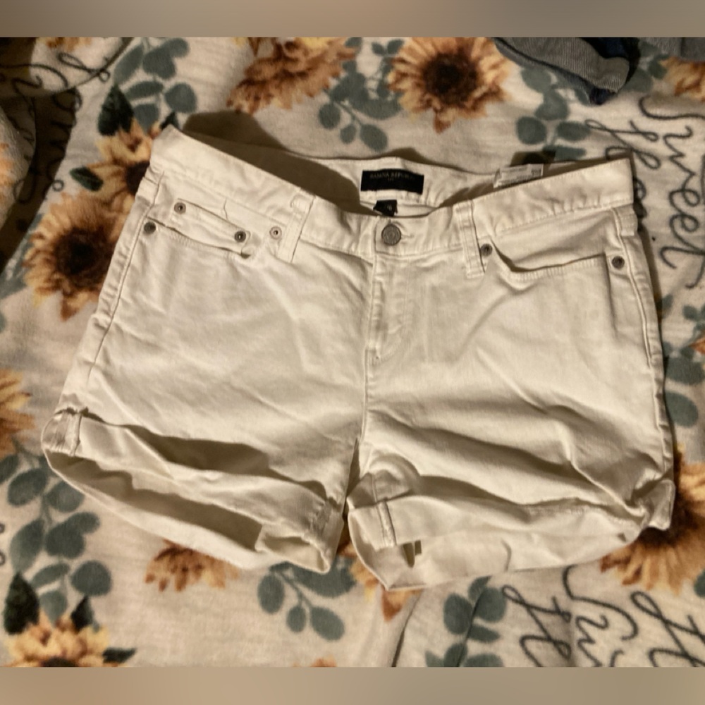 Banana Republic white denim shorts